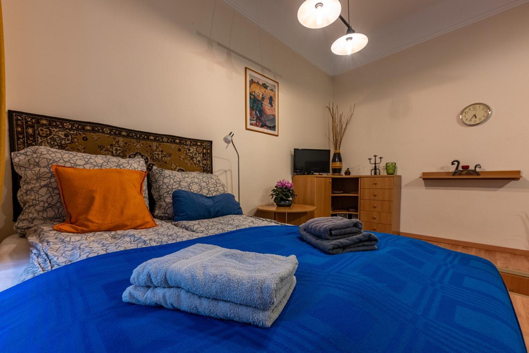 A Quiet Studio In The Heart Of The City Budapest Bagian luar foto